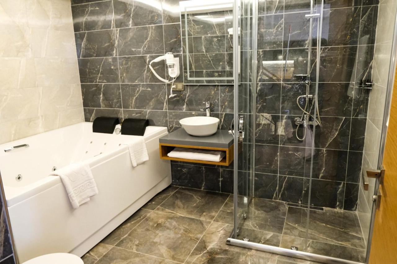 Soi Hotels & Suites - Taksim City Center Истанбул Екстериор снимка